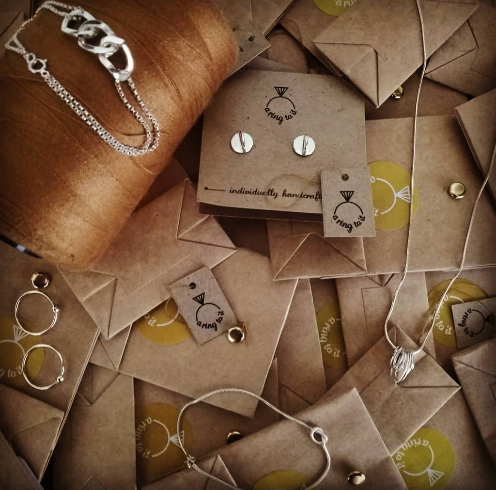 aringtoit's tweet photo. All the shades of gold and brown has us ready for a hot chocolate & some online shopping☕️☔️we stocked …ready and waiting 💻 click click
#online #shopping #hellopretty #aringtoit https://t.co/vGUxxHxJfW