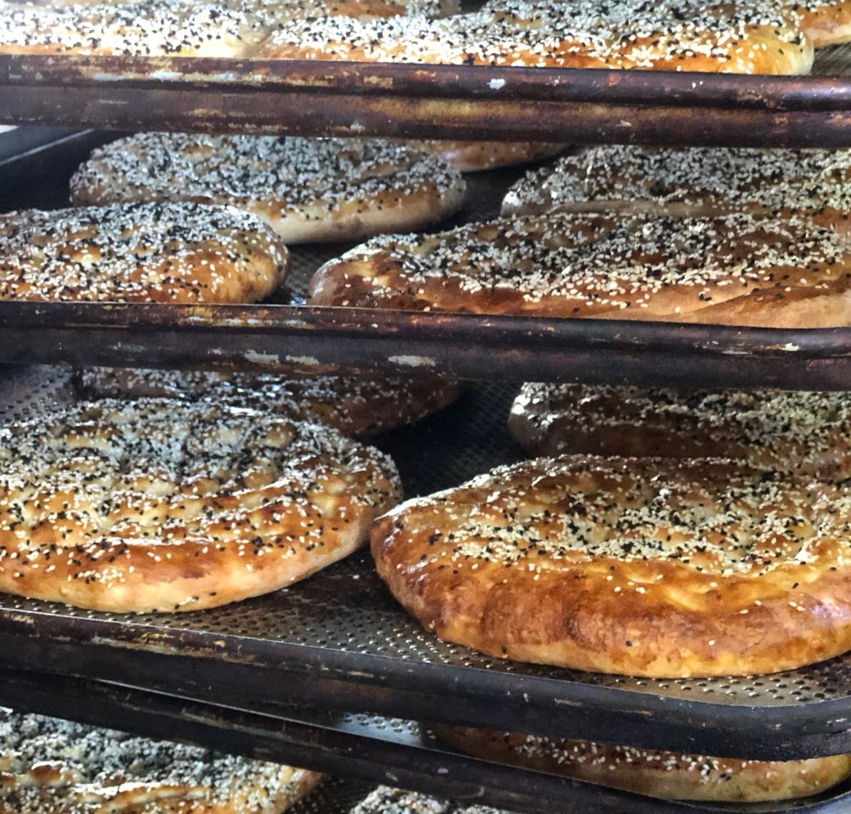 Mehmetçiğin fırınından Afrin halkına Ramazan pidesi...