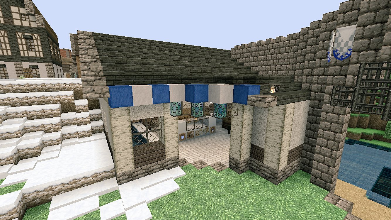 ちくわおいしい お休み中 En Twitter 鮮魚店を作りました 本日のおすすめはイカスミです 調理済みの魚も売ってます 捌くのが苦手な人に 大きな生簀でいつでも新鮮なお魚をご提供 Mcbe Mcbedrock Minecraft建築コミュ マイクラbe Fishshop T Co