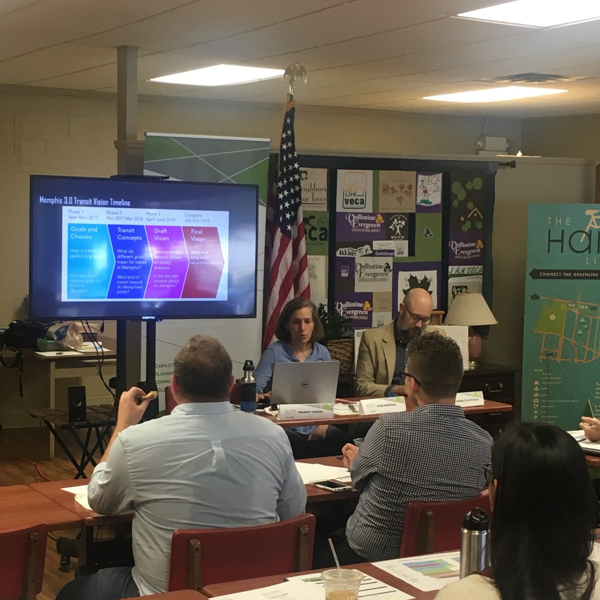 InnovateMemphis's tweet photo. Thanks to everyone that came out for last night's Pizza with Planners to learn more about the @Memphis3point0 #TransitVision and @CommuteOpsMem! @BLDGmemphis #LeaveTheCarAtHome https://t.co/qWI5caC8MU