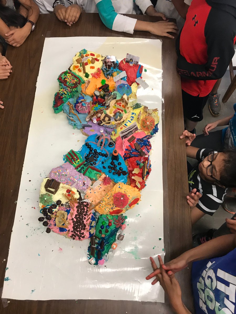 asarapochillo1's tweet photo. NJ CAKE at @WarnsdorferEB Elementary School East Brunswick https://t.co/zQuo8HYP00