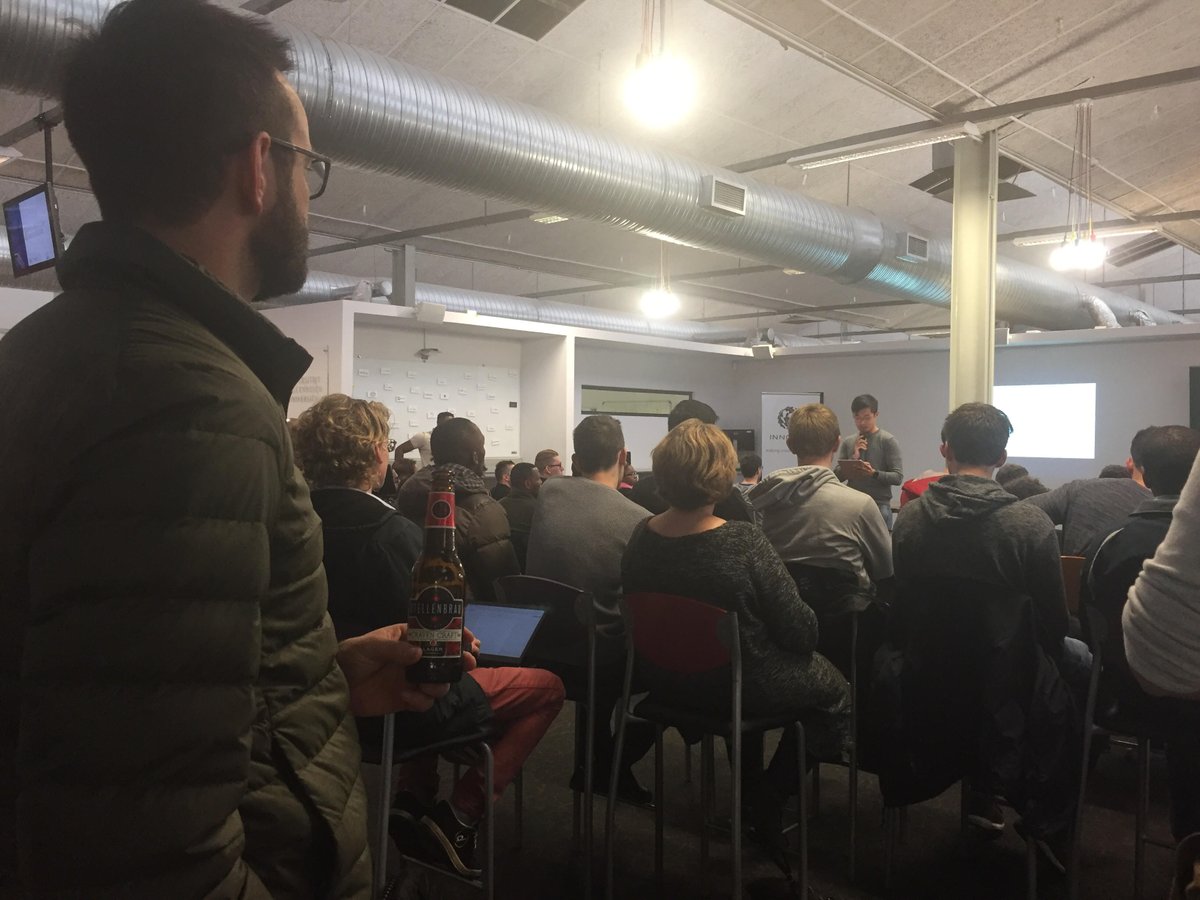 SULaunchLab's tweet photo. Thank you @Stellenbrau for sponsoring the beer at our #LaunchLabTalk! #entrepreneurship https://t.co/Cvny2PLF6g