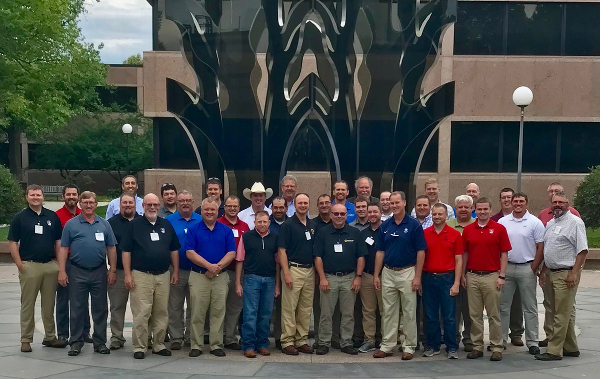 stevecrafton84's tweet photo. New LG Seeds TTA’s &amp; Product Managers Technical Agronomy Training.@LGSeeds https://t.co/ZY76KH4Lfj