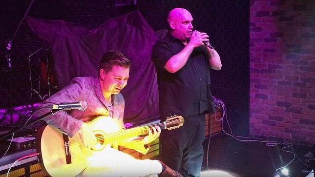 BraveWords666's tweet image. BLAZE BAYLEY &amp;amp; THOMAS ZWIJSEN Perform IRON MAIDEN, METALLICA, WOLFSBANE, DEEP PURPLE, UFO, HELLOWEEN Classics In Concert / Tour Documentary Video dlvr.it/QVkm3H