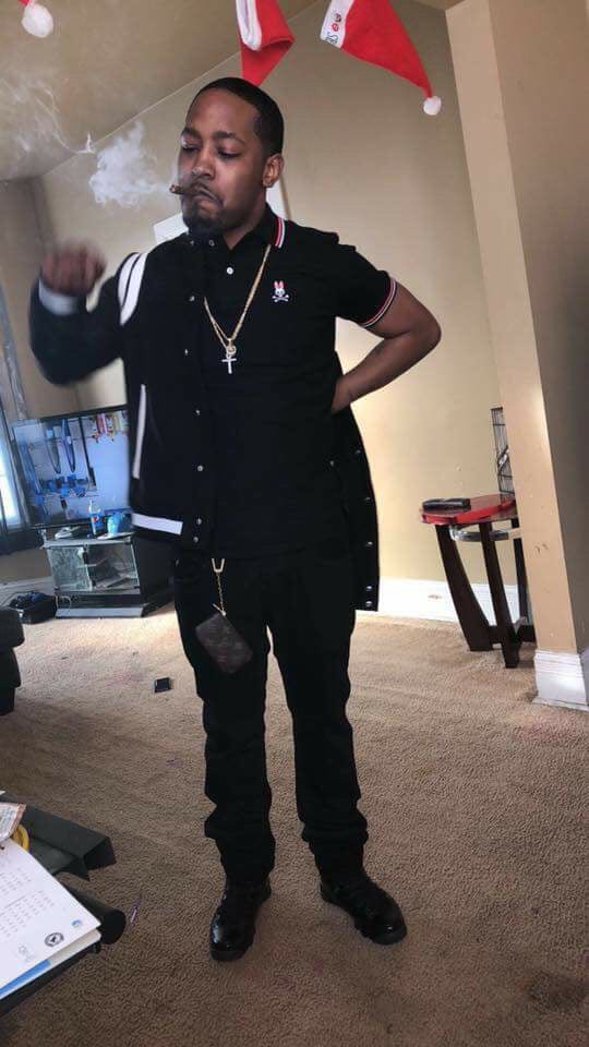 Lilshawn64th's tweet photo. Lord Knows I Got Some Issues Miss All My People Gone😞💔
#LLDV😪 #LLDMONEY😪 #LLBABYJO😪 https://t.co/pQdrWmeEWx
