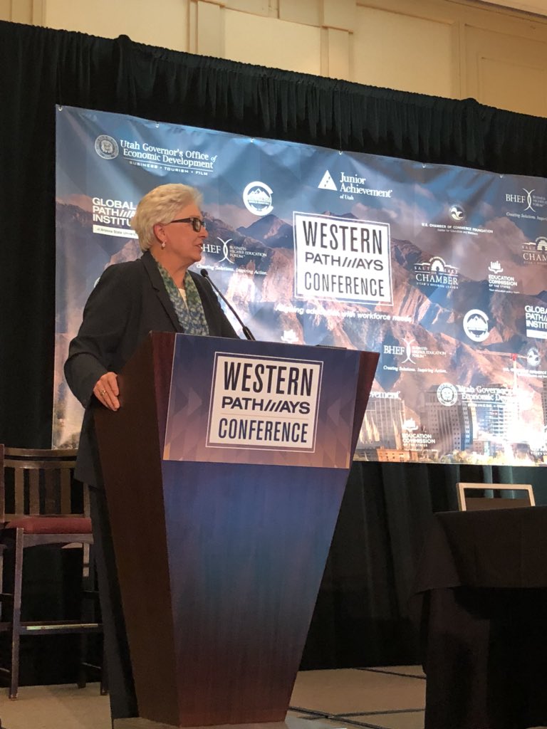 NAFCareerAcads's tweet image. States are the ones who will lead the work. States will be the ones to turn the educational system into a real system. - NAF President, JD Hoye. #pathways18 #befutureready #cte
