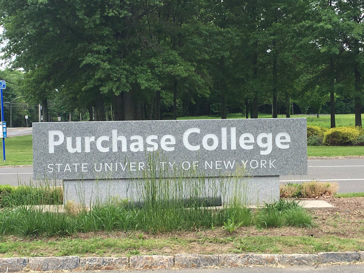 YHSDeGennaro's tweet photo. Just completed a meeting at Purchase in preparation of @YtownClass2018 Graduation Ceremony. 🌽🎓 #YorktownCSD @RonHattar @YCSDloshea @YHS_Senate @YHSNYGuidance @GOLLISZJOHN @CMillerYorktown @YHS_Avdek @cheryl1reynolds https://t.co/SMrREAc4N6