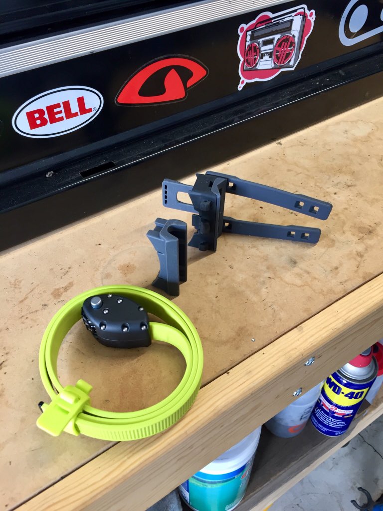Sneak preview of new #ottolock Pro Mount 😮 Super tidy &amp; secure. 2 inserts; 1 for aero tubes. Coming soon!