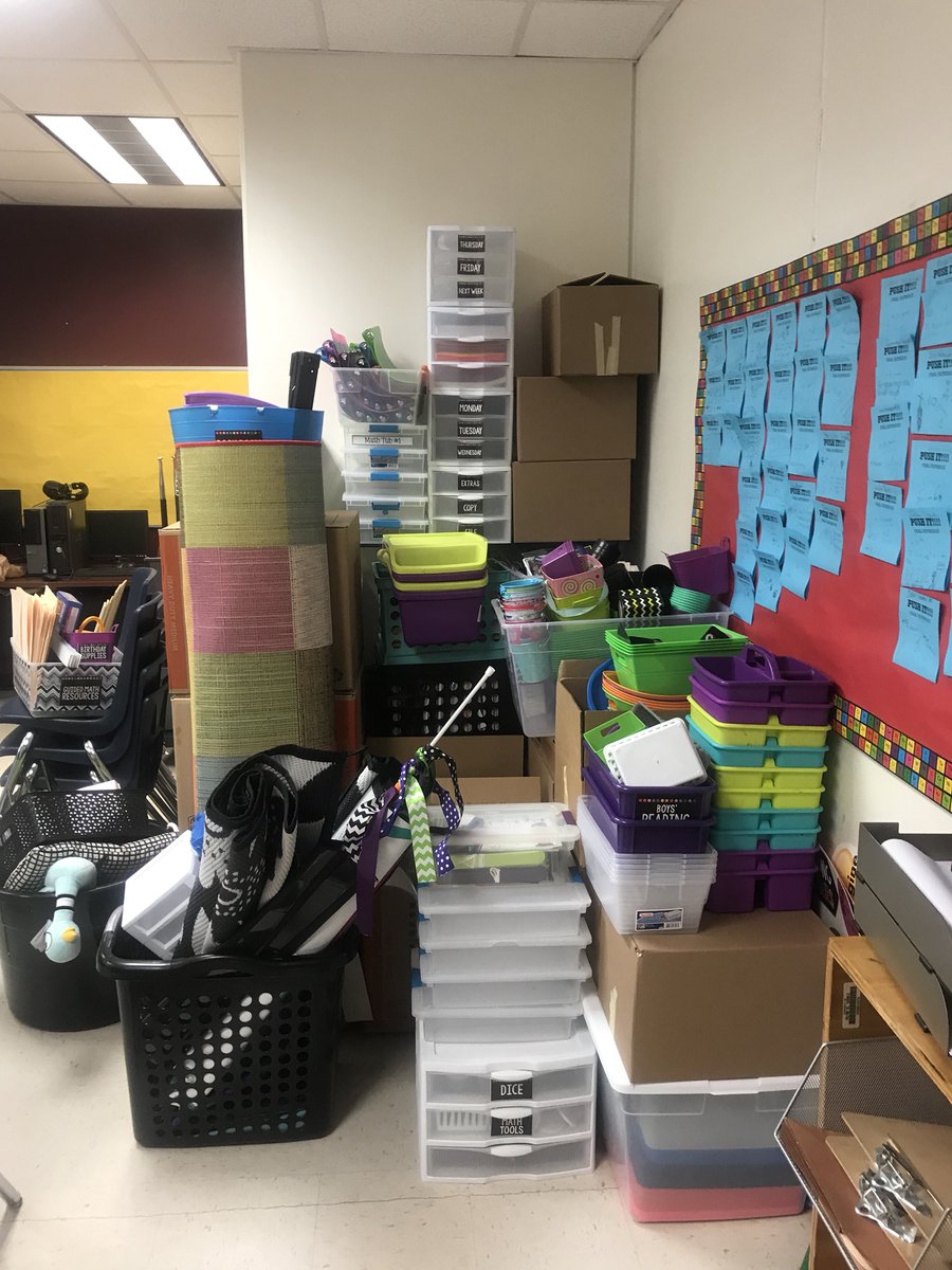 paigekalexander's tweet photo. Packed it up, rolled dozens of trips across our (very large) school, unpacked and put it all up for summer - 4th grade here I come! Ready for a new adventure. #in2months #summersummersummer https://t.co/fwG9d2LfBQ
