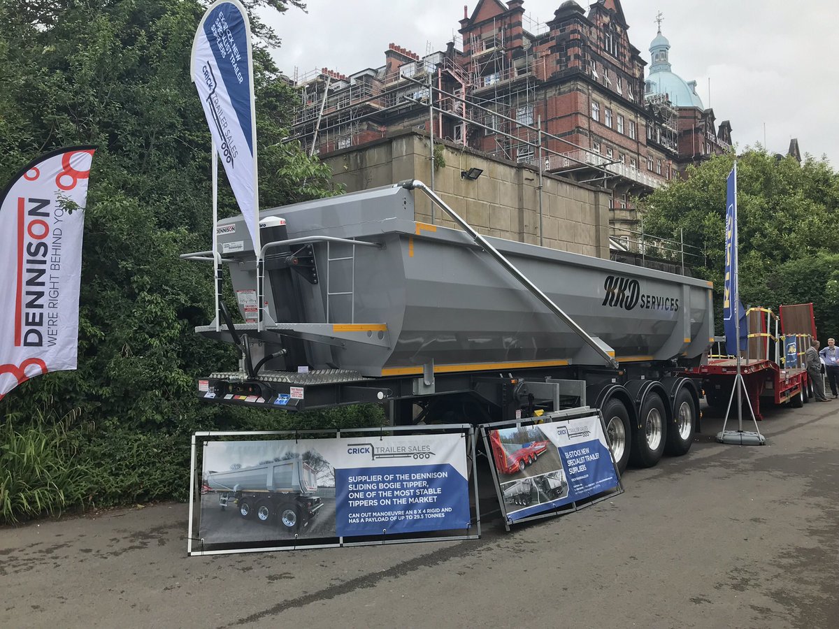 fleettransport's tweet photo. #SpotADenny @tipextankex under @CrickTrailers @DennisonTrailer #FastParts @SAFHOLLAND @safholland_SA https://t.co/PYz8gTa3l9