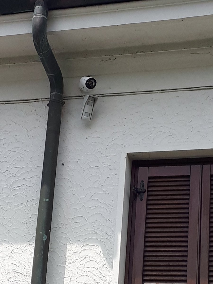 Zappia66's tweet photo. Inizia il lavoro di prevenzione per l'estate: antintrusione, videocontrollo tutto su smartphone https://t.co/wpfJHhad8X