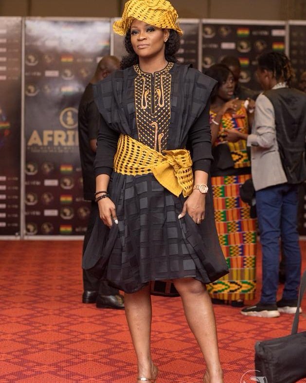 afrimaofficial's tweet photo. Meet @zeynababibofficial1 the Beninese π§π―π§π―π§π―Music Icon and winner Best Artiste in African Traditional Music @ #AFRIMA2016
Read more on her π π https://t.co/ahKgTCmbst
#MeetAFRIMAwinner | #5thAFRIMA https://t.co/Tw7Vpxxw8Z