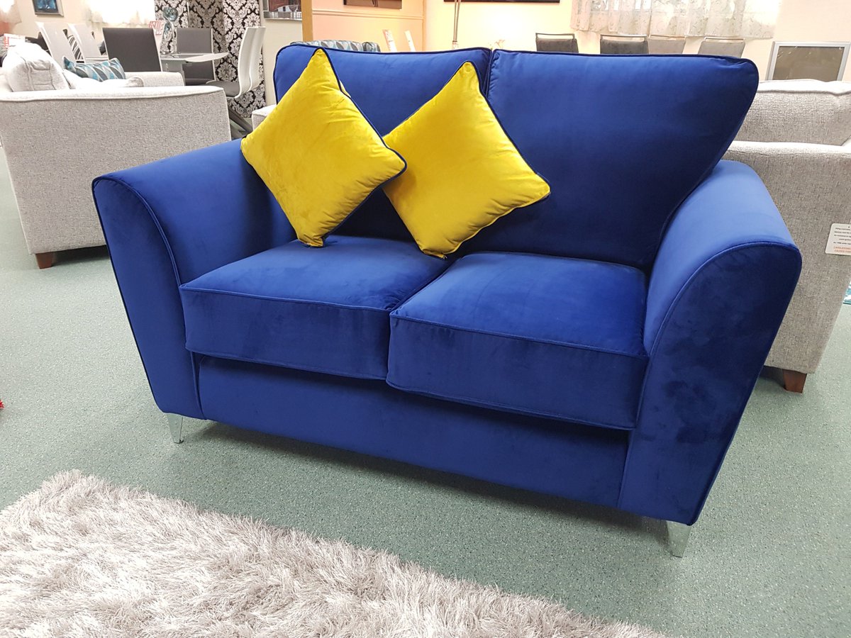pa_furnishings's tweet photo. Introducing our Dreamy new #FabricSofa in a sumptuous #PlushVelvet! 😍SPECIAL INTRO PRICE OF JUST £1099 FOR 3 SEATER &amp; 2 SEATER! AVAILABLE in 19 COLOURS! Visit us to see this &amp; more of our quality #FabricSofas! You can also see a selection on our website > https://t.co/52AVp94DRu https://t.co/6x7CcKDqgB