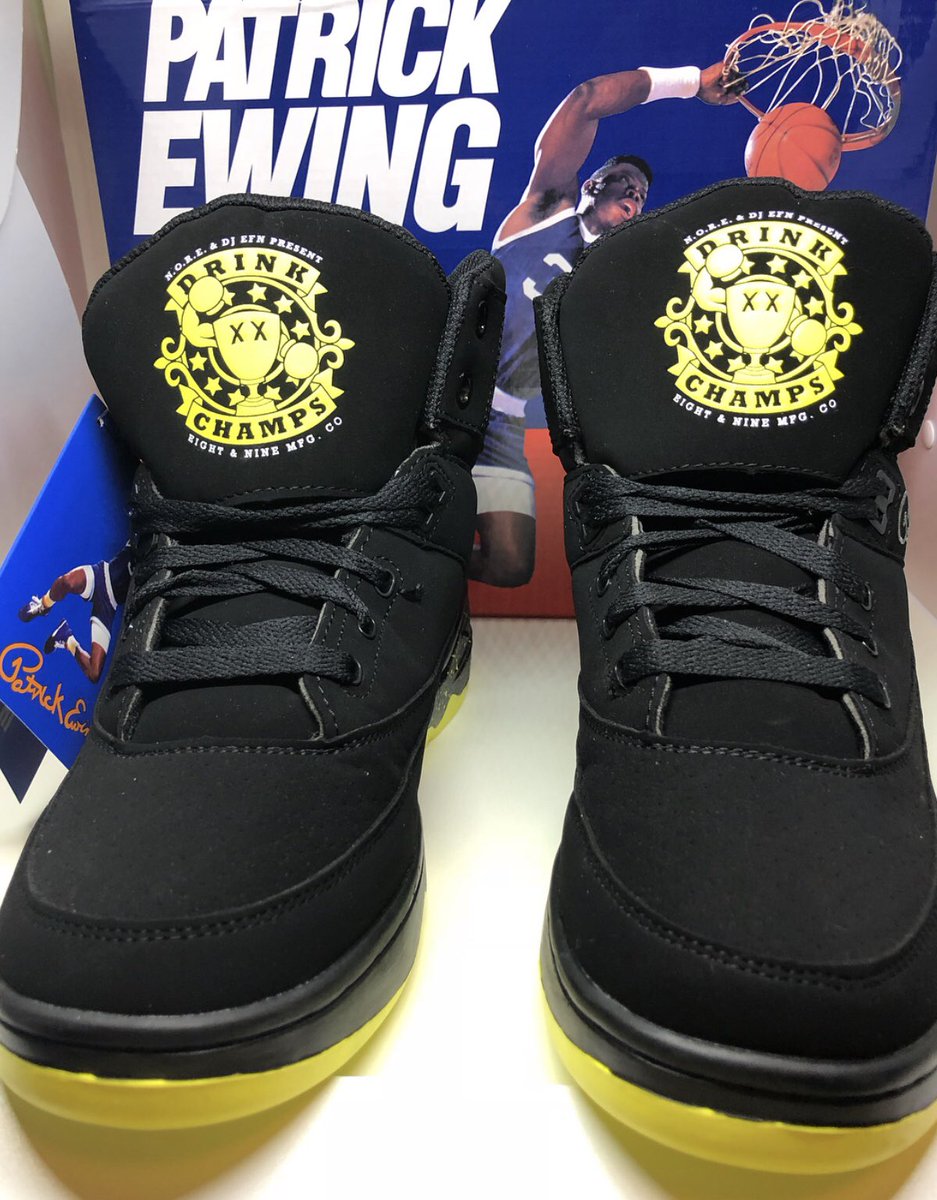 _EddieRay's tweet photo. Salute to Uncle Nore &amp; my dude EFN for being the first podcast with a shoe! That’s wild, y’all are big influences to me in this media game #drinkchamps #shotswitheandj https://t.co/Sic00IQHb5