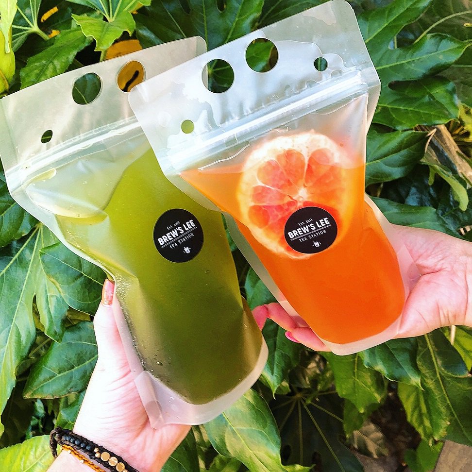 FlicksandFood's tweet image. @brewsleetea now has two new tea flavors with pool perfect packaging. These teas are available for a limited time and just in time for summer fun. #poolparty #summerdrink #waterproofpackaging #SATX ow.ly/JkRh30kgUSB