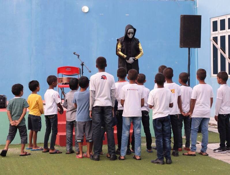 ARC_maldives's tweet photo. ARC holds #AnnualRoadhaVeellun for children at #Fiyavathi, at Hotel Ocean Grand. Thank you #ChevalBlancRandheli for hosting the fun event & @mooshan, @thaxlym, #TheRoboMan & @eventmaldives for the good music. Great to see the children so happy @min_gender #ShelterSupportProgramme https://t.co/AJfKupeN3B