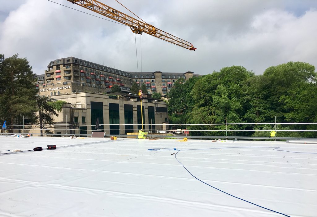The 2nd phase of the #international convention centre  @CelticManor South Wales has just started with 600m of @ikopolymeric #spectraplan membrane installed in a day by @MASSEYCLADDING, #lapfix#singleply#speed
