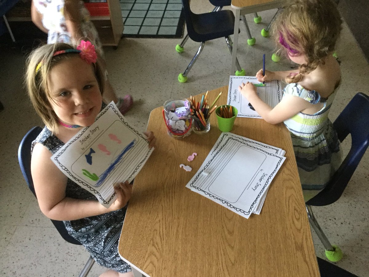 WPSKindersRoom4's tweet photo. Making a sticker story
Stretching out the sounds to write our words https://t.co/ig4D2dNjP3