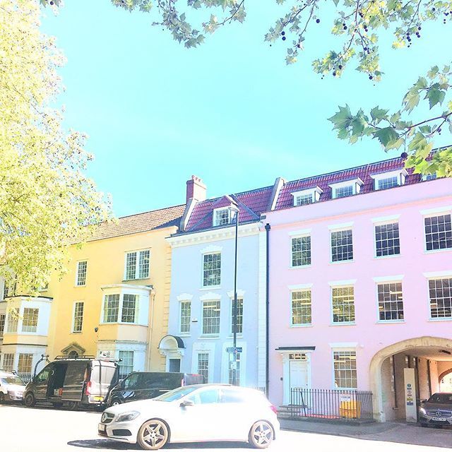 huggg_uk's tweet photo. What even is the weather doing today? Throwback Thursday to a couple of weeks ago when it was blue sky beautiful 😍💐 .
.
.
.
.
.
.
.
.
.
#huggg #kindnessmatters #inspiration #thehappynow #coffee #goodvibes #positivity #friendship #thankyou #dogood #ti… https://t.co/LhHfbKLf9u https://t.co/cSWCdETbYf