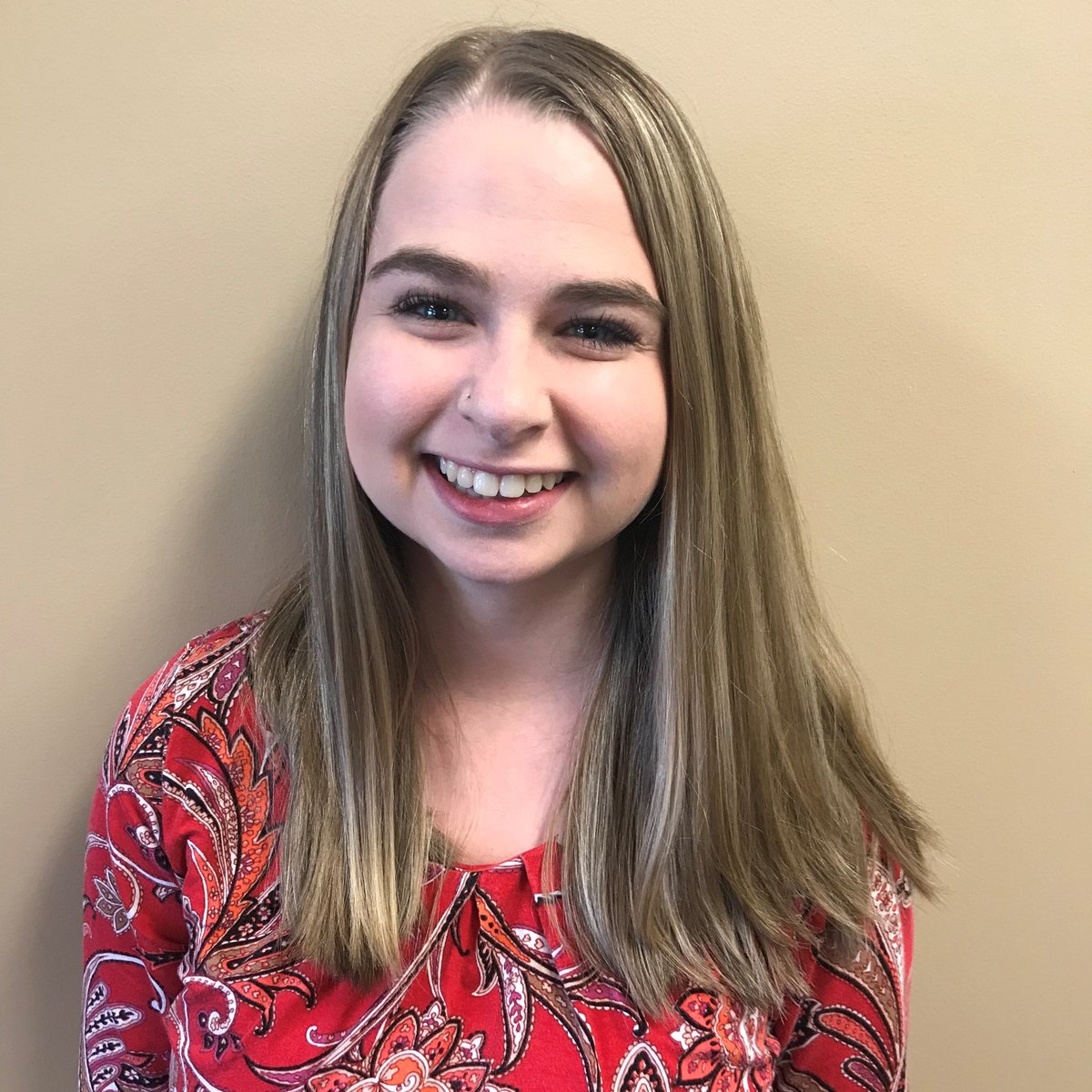 BodyOnePT's tweet photo. Meet Sara - She has been an aide at our South Emerson location for almost 2 years. She loves being a part of a company who shares great care onto each and every patient. Get to know Sara more here https://t.co/PZgAlTWxVw https://t.co/Cy4HYrjikT
