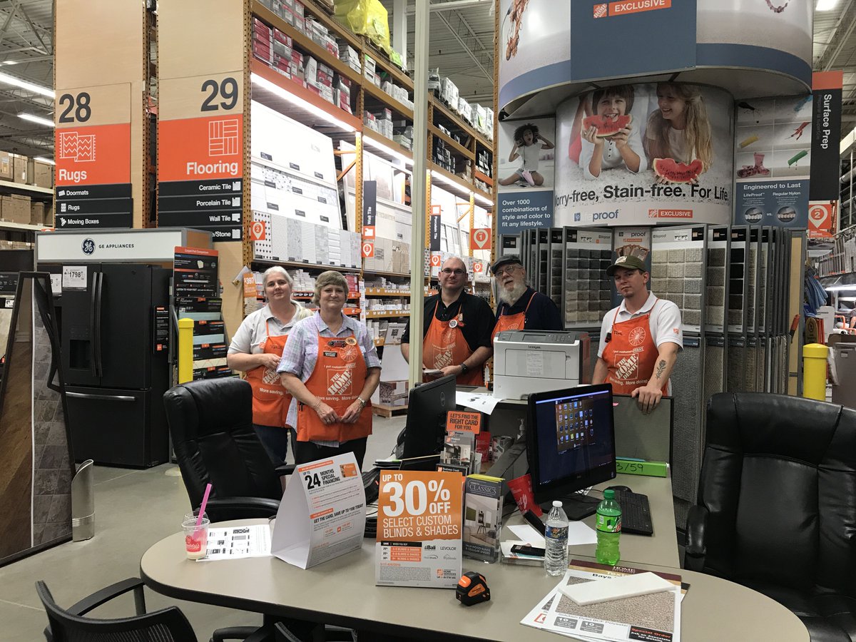 HDI_531's tweet photo. Let's hear it for Michelle and Patty in Little Rock Arkansas! Showing everyone what it means to be a #DreamTeam leading the charge in the #RefacingRevolution!!!
#HDEHDILeadsWin #KitchenRefacing https://t.co/sSRwB7Kg7r