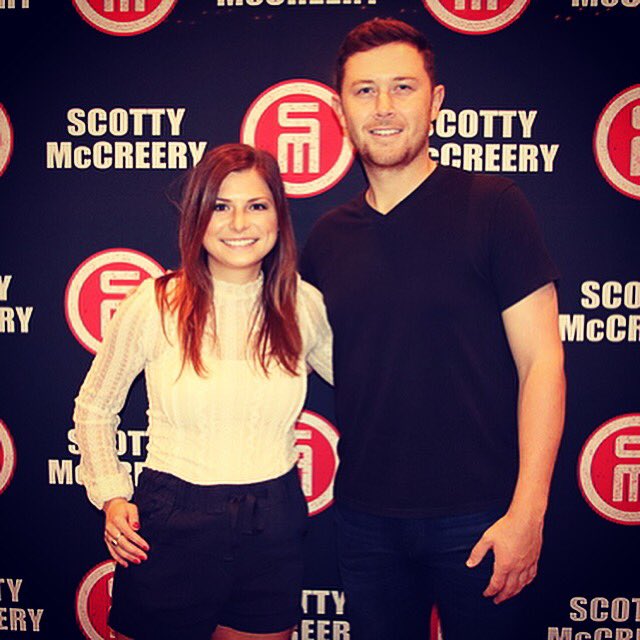 RaquelColeMusic's tweet image. Last wknd I got to go out on the road with @ScottyMcCreery , this wknd I get to open for @joshturnermusic @DiamondRioBand , and best of all my EP comes or tomorrow!!! Blessed beyond belief to live this life I get to live. Thx you all for believing in me! #personaltruth #tbt