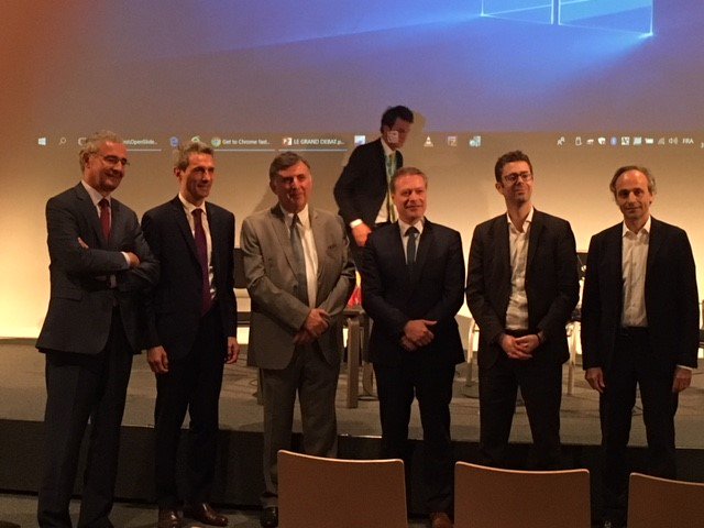 saintgobain's tweet photo. « Il est important de sensibiliser et impliquer le particulier sur la performance énergétique de son logement et sur la notion de #confort » Benoit Bazin, Directeur du Pôle Produits pour la Construction, intervenait au grand débat de l’@Untec_org #TransitionEnergétique. #CIEC2018 https://t.co/g1CO9I8Gmp