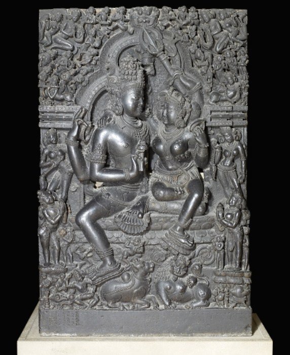 Another marvel from Kalinga desha at brit museum. Murthi of Uma Maheshwara belonging to approximately the same times of Narsimhadeva. While some of the Murthis are catalogued by brit museum website, some like these I am cross referencing from other sources  https://sites.google.com/site/100objectsbritishmuseum/home/shiva-and-parvati-sculpture