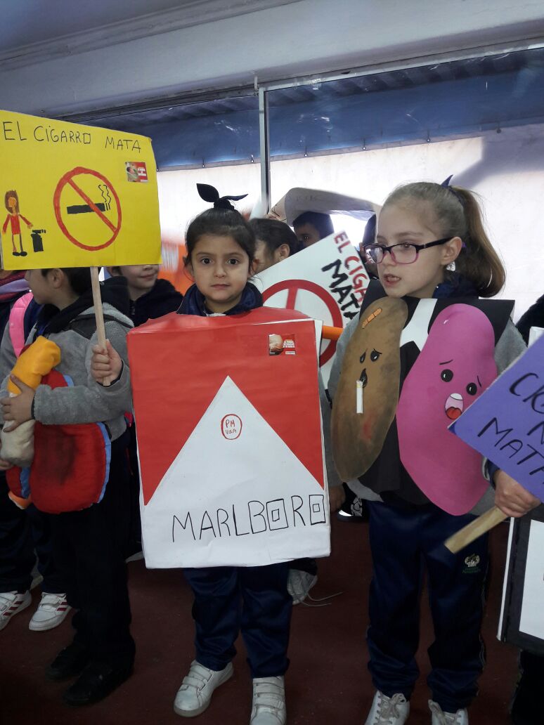 BrianLRJ24's tweet photo. Alumnos del Colegio Adventista Buenaventura de la @iasdmsmch visitaronal Colegio Grace School y entregaron un lindo mensaje y #ElPoderDeLaEperanza por el #Diasinfumar
@EAsudamerica @Pr_Jaramillo_H @GermanMPauletti @duverguzman @LuisSaavedraIAS @heberantio https://t.co/7hS6F6pXMG