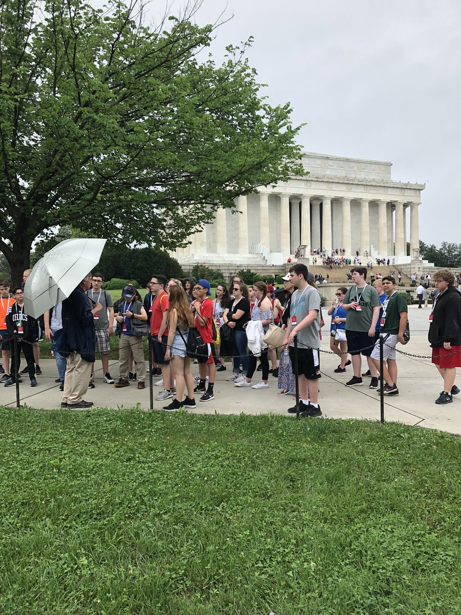 Marshall8A's tweet photo. Soaking in our history and honoring the sacrifices of Veterans @ Lincoln, Korean and Vietnam Memorials https://t.co/ZMlOn9vTxr