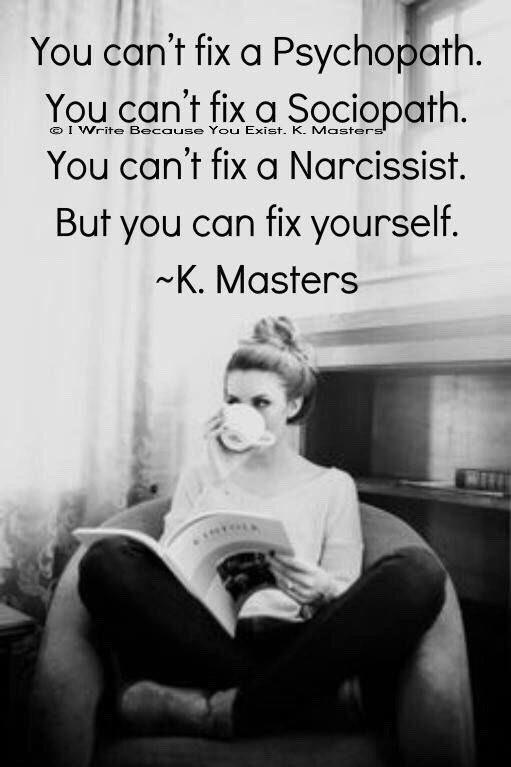 beekmanplace78's tweet photo. My ex narcs exact words, “There’s no convincing me” 
Me: well then, we shall not 😝
#closedmindedness #dumbassery #NarcissisticPersonalityDisorder https://t.co/78rK453NLS