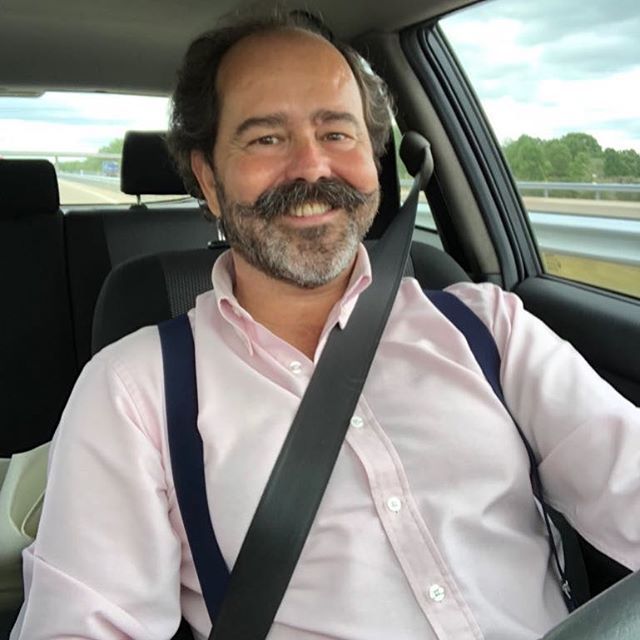 fisiodelaserna's tweet photo. A #Galicia, a curar a mis #pacientes #gallegos y de boda!! #fisioterapia #FdlS @ORALGROUP1 @CM_ElCarmen 🔬🌡👨🏻‍⚕️🏥📚#galiciacongallegos #galifornia #sanidadgallega #sanidadespañola #FisioterapiadelaSerna #FdlS #FisioterapiaDTM #FisioterapiaATM #fisi… https://t.co/H3VPuIiA1H https://t.co/7SLKz2jSoD