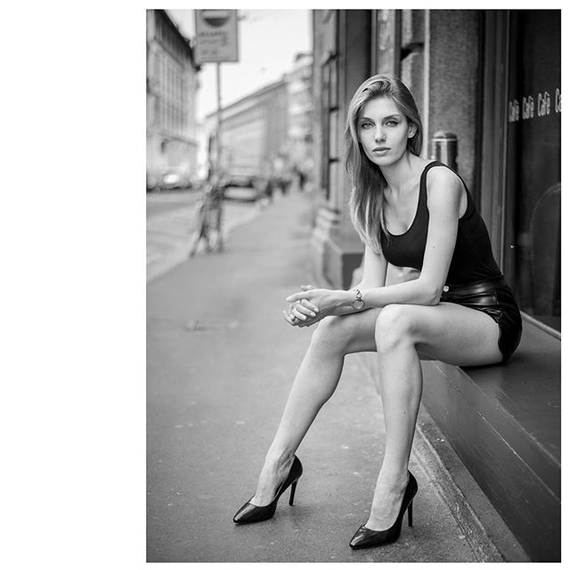 marcellomanca's tweet photo. Marika @majormodelsmilan #modelportrait #modelbook #majormodelsmilan @marikablaszkiewicz #modelling https://t.co/075mhgytG7 https://t.co/vSRAVcYKrT