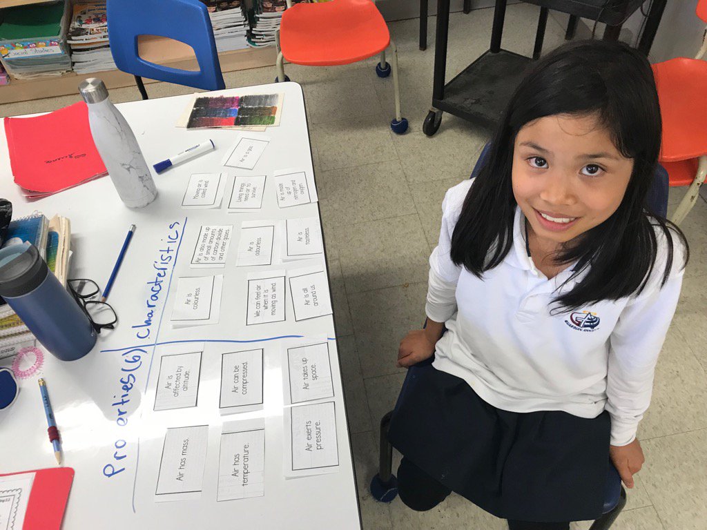 Miss_Coons6C's tweet photo. @GAngelsMilton sorting properties and characteristics of air! https://t.co/1WQOGLQuBk