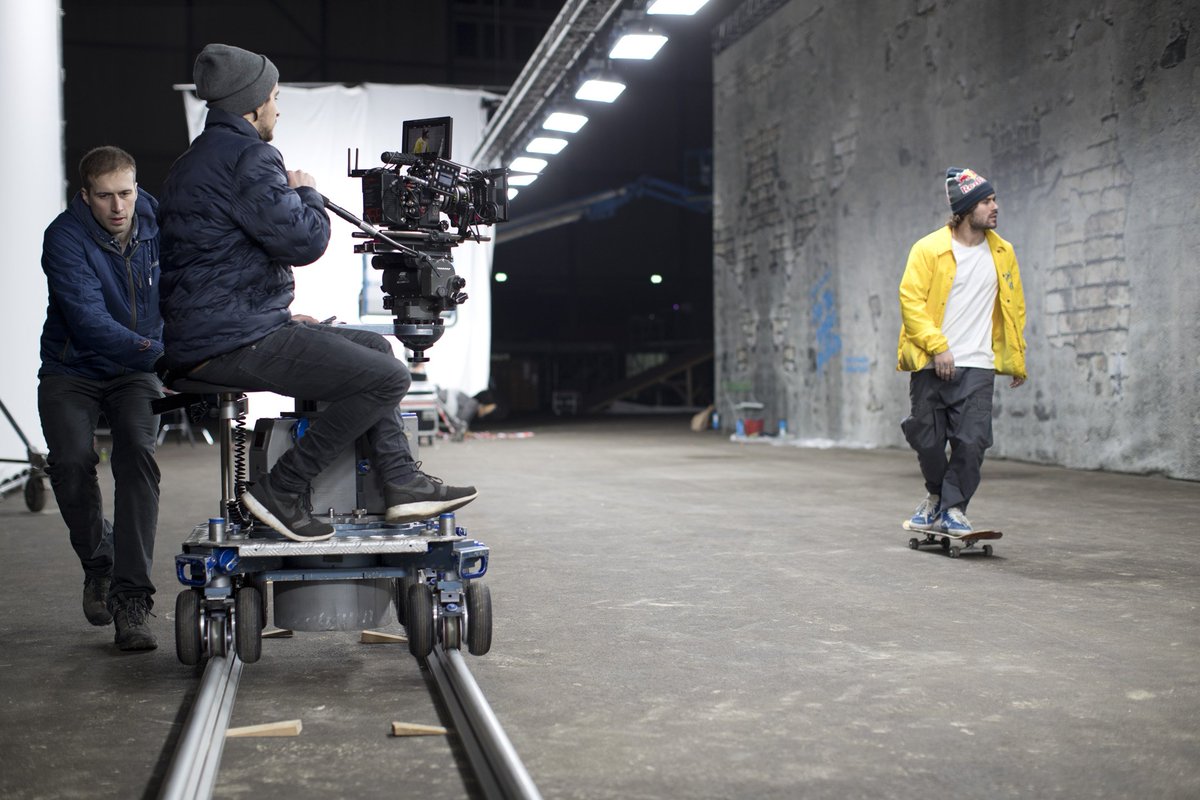 Art meets skateboarding in <a href="/SamsungTV/">Samsung TV</a> 's and <a href="/redbull/">Red Bull</a>'s latest skate video. Check out what went on behind the scenes to #SeeTheBigPicture: bit.ly/2sfwmvJ #ARRIRental #SkyPanel #PedroBarros