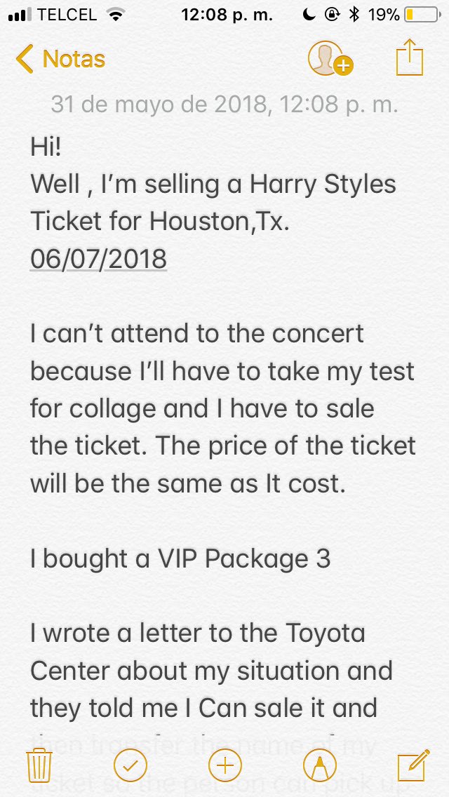 gabsStylesxx's tweet photo. #HarryStylesLiveOnTourHouston https://t.co/Aj0UCZkp1G