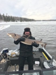 chuckbothwell's tweet photo. @Bassin_Away @ninesoptics @BHOAdventures @Ohio_Bass @Line_Cutterz @CityAnglers @_Darcizzle_ @chewcoffeedip @BamaOutdoors @desert_angler @nextgenbaits 66 inch sturgeon. https://t.co/CaNhjn2BqR