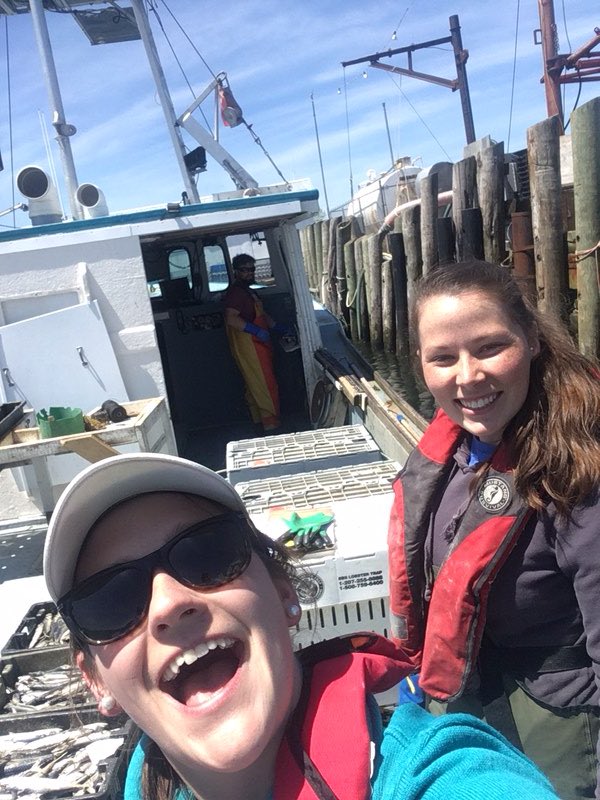 fsrs_info's tweet photo. Jordan, Amanda and Brandon hard at work helping with lobster conservation- and they Love it :)
 #esfpa #lobsterlove https://t.co/mHCQVDN7QL