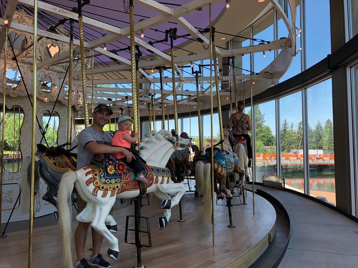 canopycu's tweet photo. Celebrate the start of summer break with us at the Looff Carrousel! On June 15th from 12-2pm, we'll be sponsoring all rides so they're FREE for all of you! We hope you'll join us for this beautiful summer day. https://t.co/sPvOMg3ufO