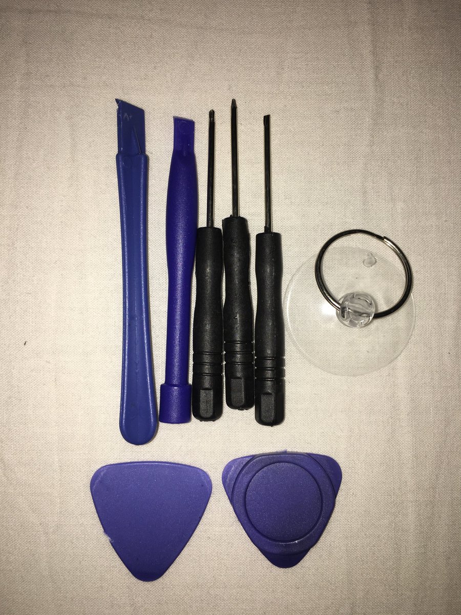 paulareviewz's tweet photo. Complete battery replacement pack to substitute your fast draining battery from your mobile phone. Including specific scres made for the job, spudgers to make the proces way easier and a brand new batteryto insert
https://t.co/AICSYoqj8u
#MC #iPhone6 #battery #replacement https://t.co/bs0n0IZh7Y