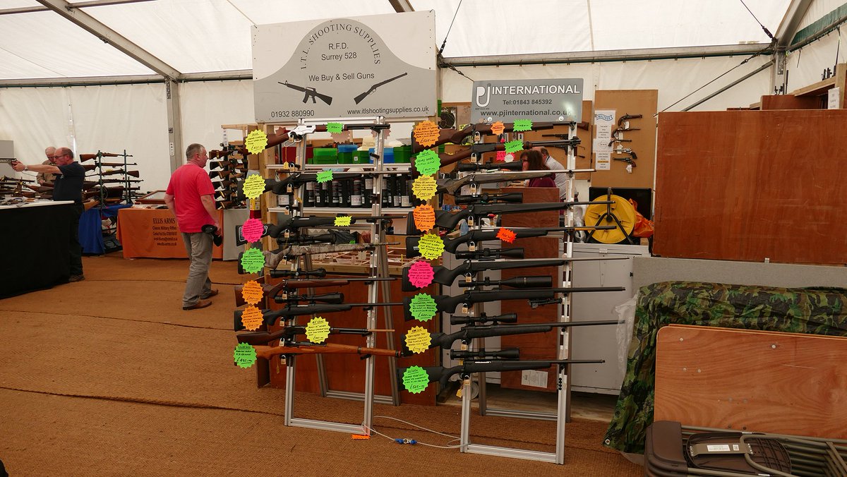 VikingArmsLtd's tweet photo. Nice sunny Saturday at the Phoenix Meet - Bisley. Hope everyone enjoyed the Shooting/Trade Marque, see you there next year on the Range with the Rugers!๐ฏ๐ฅ
#Lapua #Ruger #Haenel #PhoenixMeet #VikingArmsLtd https://t.co/b3YJOOC38g