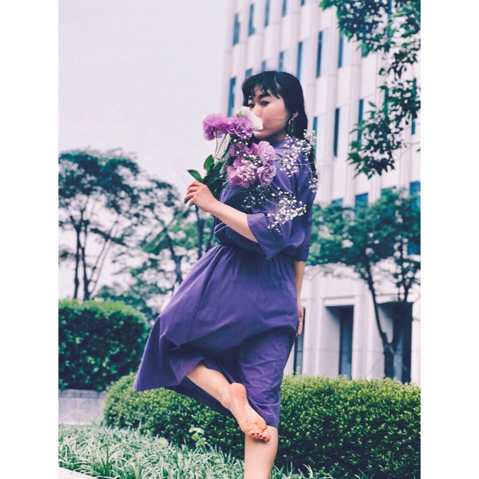 8824N's tweet photo. いつものはね上げアイライン赤リップは無しでガーリーな気分💄 2

shooting&amp;make by @Sui31310 https://t.co/HBPimlDqsI