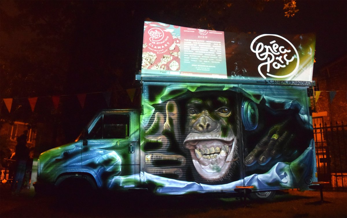 illumentiel_14's tweet photo. Vidéo mapping sur les Camion Scratch // Scratch Van #créaparc - Parc de la Maison Blanche - Clamart (92) @DjCamionScratch, @CamionScratch 
#festival #paris #graffiti https://t.co/FDXbCAOhCj