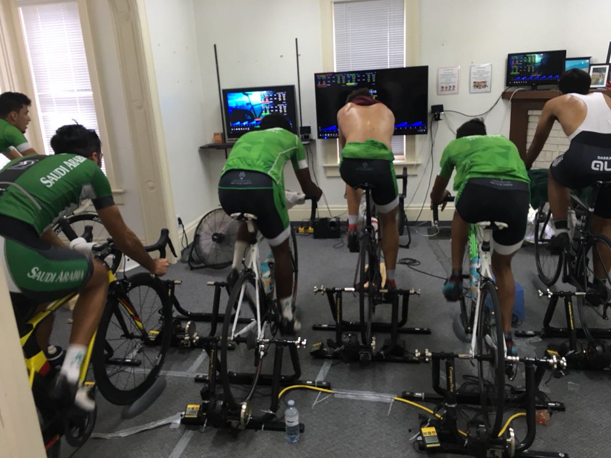 Saudi_Cycling's tweet image. دراجو الأخضر #السعودي يواصلون تدريباتهم بمدينة تورنتو الكندية ضمن برنامجهم الإعدادي للمشاركة في دورة الألعاب #الآسيوية 2018 بإندونيسيا، والمزمع إقامتها منتصف شهر أغسطس المقبل.