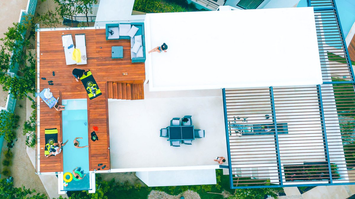 Can you spot our drone pilot? 👀 #spacejamjuice