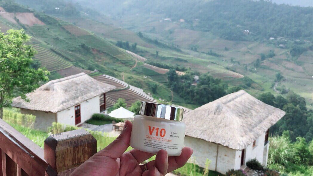 VanLe_Skinaz's tweet photo. #KEM_V10 #SKINAZ - GIẢI PHÁP CỨU CÁNH CHO THANH XUÂN CỦA PHỤ NỮ
SP chiết xuất từ #thiên_nhiên, tổng hợp 10 #vitamin giúp dưỡng trắng, chống lão hoá, phục hồi da nám - tàn nhang - dị ứng. #1100k
https://t.co/wsj0IsgT9a
#Vân_0932686338
#SkinazBeauty
#JolaCosmetics https://t.co/VLhRFYshDt