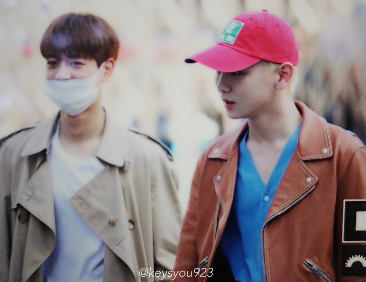 180601 뮤직뱅크 출근 - 민호와기범

#기범 #key #샤이니 #키 #キー #SHINee  #데리러가