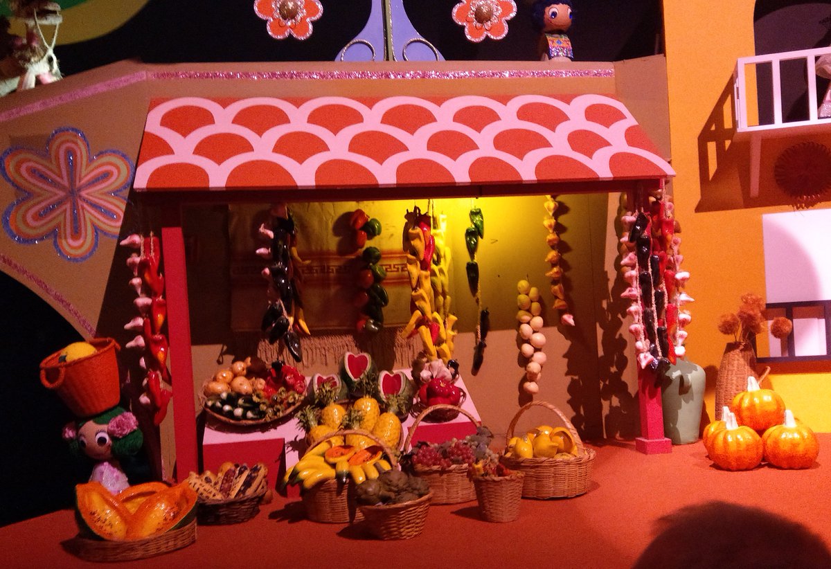 GeeVeeLtd's tweet photo. It IS a small world after all! #disneyworld #itsasmallworldafterall #magicalkingdom #orlando #peppers https://t.co/lCpSyb83Z2