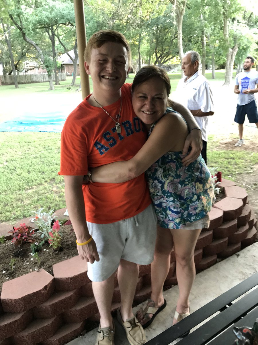 RyleeH_'s tweet photo. Now u know where i get my cheesy smile from but nothing but love for you momma 💕 https://t.co/LjWl0Kkn7B