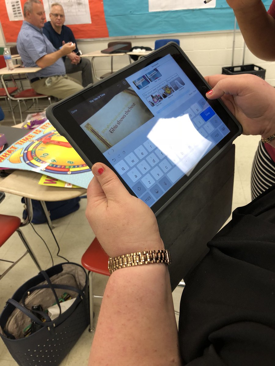 1ladytracee's tweet photo. i-trailers in the classroom #lrc2018 @RockdaleSchools https://t.co/O4vM0Ue4vf